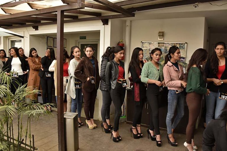 models-for-TGIF-Nepal-Fashion-Week-2017-768x512